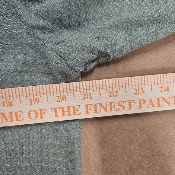 April Cornell Front Tie Button Up Sage Green Top 3/4 Sleeve Blouse Size Medium - Picture 11 of 13